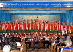 Народному самодіяльному ансамблю пісні і танцю «Хлібодари» – 25 років